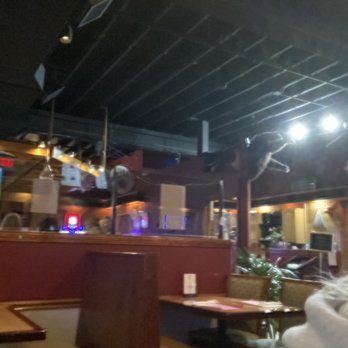 Boomerangs Roadhouse - Inside - New American Near Me - West Warwick, Rhode Island