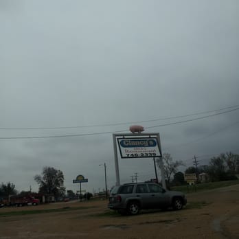 Clancy's - Clancy's sign - Southern Near Me - Yazoo City, Mississippi