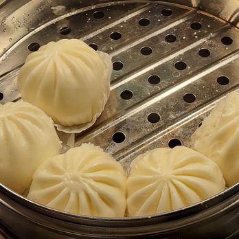 Flaming Seafood Buffet - Buns. - Buffets Near Me - Norwalk, California