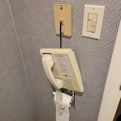 The Village Inn - ????