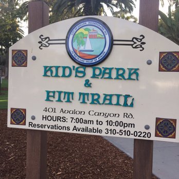 Kid's Park & Fit Trail - Sign displaying address and hours - Parks Near Me - Avalon, California Kid's Park & Fit Trail - Sign displaying address and hours - Parks Near Me - Avalon, California