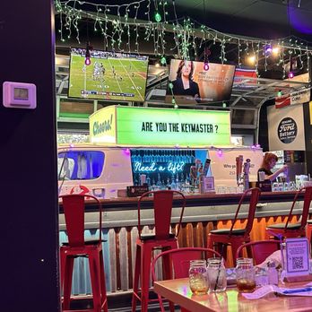Marietta Melt Yard - Bar - Sports Bars Near Me - Marietta, Georgia Marietta Melt Yard - Bar - Sports Bars Near Me - Marietta, Georgia