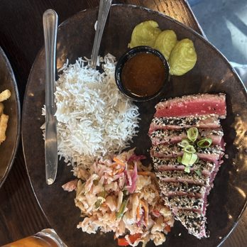 Strap Tank Brewery - Ahi Tuna - New American Near Me - Lehi, Utah Strap Tank Brewery - Ahi Tuna - New American Near Me - Lehi, Utah