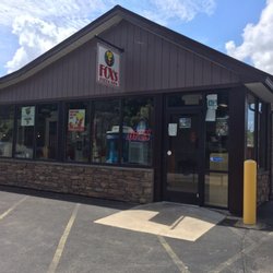 Fox's Pizza Den
