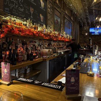 Barnwood Grill - Bar area. Try the Pear Basil martini! - Seafood Near Me - Newtown, Connecticut Barnwood Grill - Bar area. Try the Pear Basil martini! - Seafood Near Me - Newtown, Connecticut