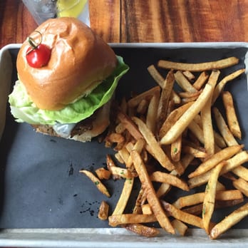 Lulu's Allston - Thai quinoa black bean burger - New American Near Me - Boston, Massachusetts