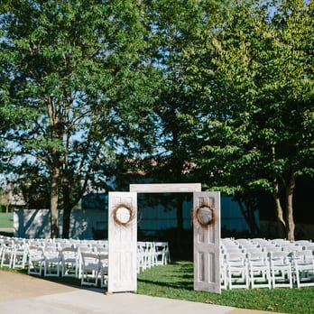 Hoosier Grove Barn - Venues & Event Spaces Near Me - Streamwood, Illinois Hoosier Grove Barn - Venues & Event Spaces Near Me - Streamwood, Illinois