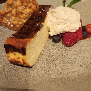 Earls Kitchen + Bar - Vanilla cheesecake - New American Near Me - Boston, Massachusetts Earls Kitchen + Bar - Vanilla cheesecake - New American Near Me - Boston, Massachusetts