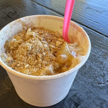 Sprinkles On Top - Apple Pie A La Mode mix-in w/o whipped cream - Ice Cream & Frozen Yogurt Near Me - Harker Heights, Texas Sprinkles On Top - Apple Pie A La Mode mix-in w/o whipped cream - Ice Cream & Frozen Yogurt Near Me - Harker Heights, Texas