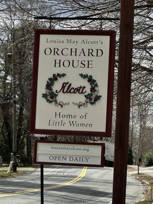 Louisa May Alcott's Orchard House by null