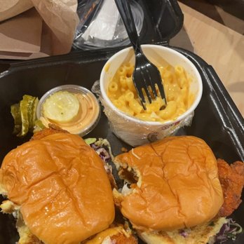 Dave's Hot Chicken - Chicken Shop Near Me - Lancaster, California Dave's Hot Chicken - Chicken Shop Near Me - Lancaster, California