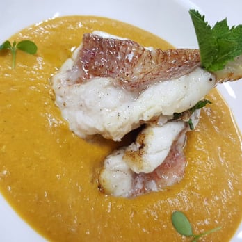 Glauco - Gazpacho andaluso e scorfano alla griglia - Seafood Near Me - Milan, Michigan