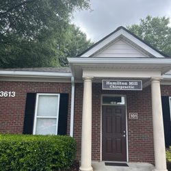 Hamilton Mill Chiropractic Center - Front of office