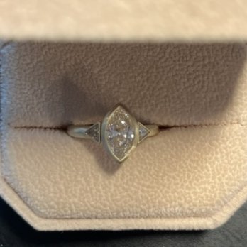 Daniel Levy Jewelry - Jewelry Near Me - Chicago, Illinois