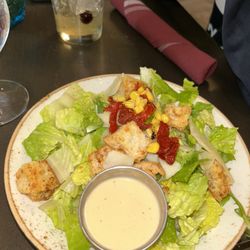 Jack's Lounge - Caesar salad with red peppers croutons very fresh