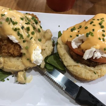 Ruby Sunshine Chattanooga - Chicken St. Charles Benedict & the one tomato two tomato Benedict - Breakfast & Brunch Near Me - Chattanooga, Tennessee