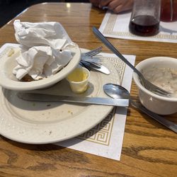 Lori's Family Restaurant - Empty plates!