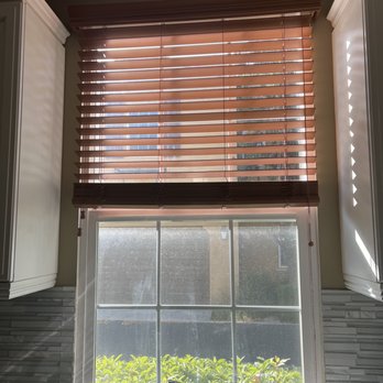 M&R Repair Center - Perfect coloring and centered well. She fixed the strings. - Shades & Blinds Near Me - Orange, California M&R Repair Center - Perfect coloring and centered well. She fixed the strings. - Shades & Blinds Near Me - Orange, California