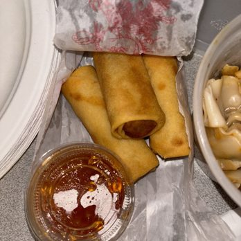 Peter Chang Baltimore - Vegan Crispy Veggie Spring Roll - Chinese Near Me - Baltimore, Maryland