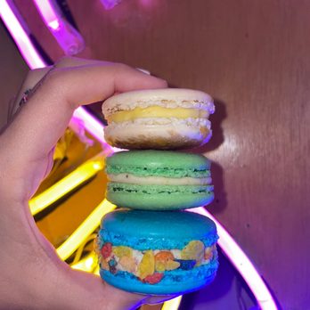 Omg Squee - Desserts Near Me - Austin, Texas