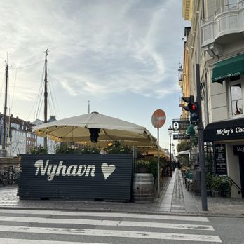 Nyhavn - Landmarks & Historical Buildings Near Me Nyhavn - Landmarks & Historical Buildings Near Me