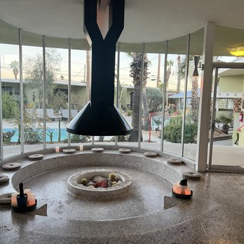 Hope Springs - Inside the lobby - Hotels Near Me - Desert Hot Springs, California Hope Springs - Inside the lobby - Hotels Near Me - Desert Hot Springs, California