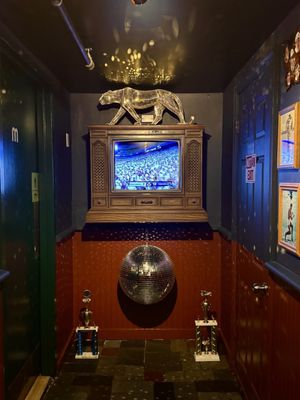 The Quarter Club by null