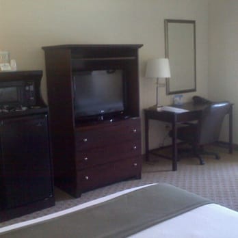 Holiday Inn Express - Lompoc - Modern TV, recently updated rooms - Hotels Near Me - Lompoc, California