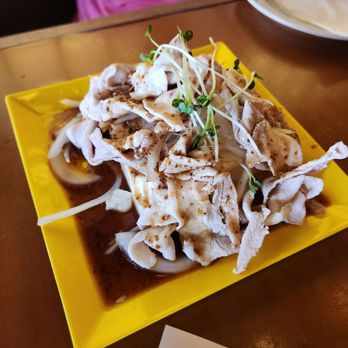 Kaimuki Shokudo - Pork Shabu shabu tofu salad - Japanese Near Me - Honolulu, Hawaii