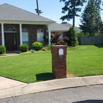 Lawn ReLeaf - the front yard of a house - Landscaping Near Me - Sherwood, Arkansas Lawn ReLeaf - the front yard of a house - Landscaping Near Me - Sherwood, Arkansas