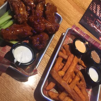 Applebee's Grill + Bar - American Near Me - Catonsville, Maryland Applebee's Grill + Bar - American Near Me - Catonsville, Maryland