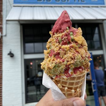 Big Softie - Ice Cream & Frozen Yogurt Near Me - Atlanta, Georgia