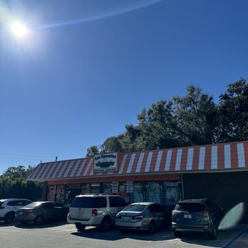 Las Cazuelas - Outside - Mexican Near Me - Orlando, Florida