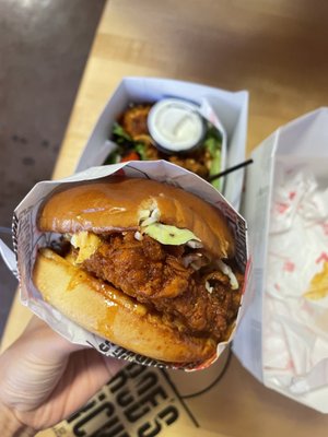 Monroe's Hot Chicken by null