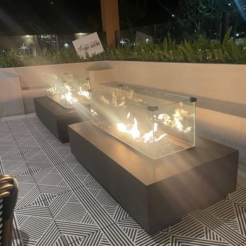 Baracoa Cuban Restaurant - Outside seating - Cuban Near Me - Palmdale, California Baracoa Cuban Restaurant - Outside seating - Cuban Near Me - Palmdale, California