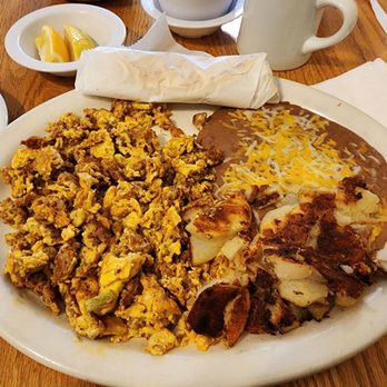 Delgados Restaurant - Delicious chorizo con huevos - Mexican Near Me - San Jacinto, California Delgados Restaurant - Delicious chorizo con huevos - Mexican Near Me - San Jacinto, California