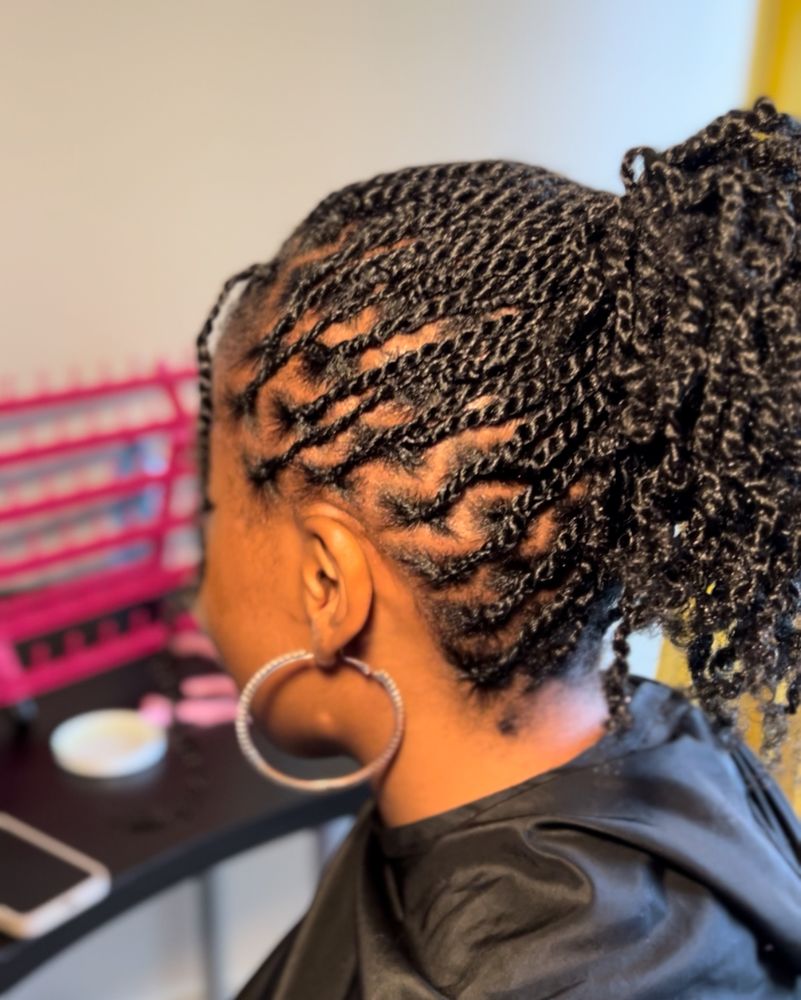 Phi Hair Studio Logo