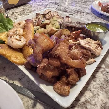 Los Andes Latin Bistro - Picada los Andes Big plate of deliciousness - Colombian Near Me - Minneapolis, Minnesota Los Andes Latin Bistro - Picada los Andes Big plate of deliciousness - Colombian Near Me - Minneapolis, Minnesota
