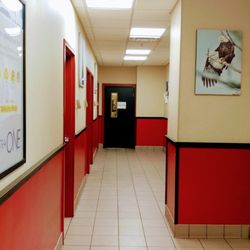 TA Truck Service - Nicely kept up and extremely clean corridor hallways leading to the showers down one aisle