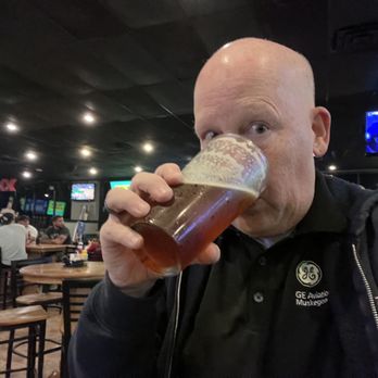 CONRAD'S Restaurant & Alehouse - Chicken Wings Near Me - Liberty, Missouri