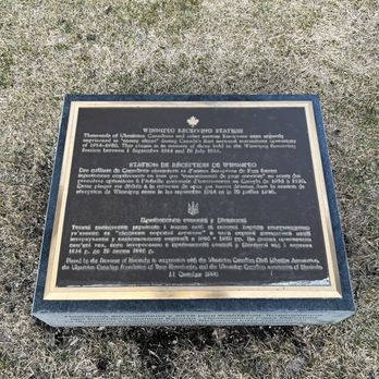 Manitoba Legislative Building - Landmarks & Historical Buildings Near Me - Winnipeg, Manitoba
