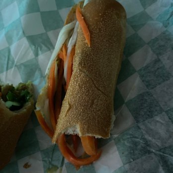 Banh Mi Boy - Curry chicken banh mi - Vietnamese Near Me - Newark, Delaware