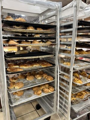 The Three Mothers Cuisine & Bakery by null