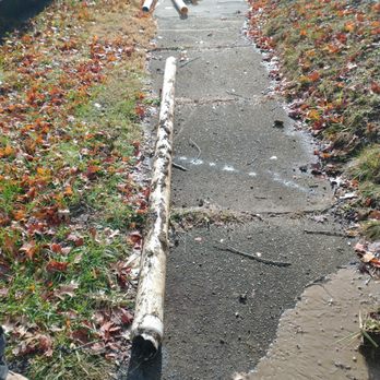 Rescue Rooter - Clearly, the water flowed just fine after the last 6-7 foot section was removed. That's the pipe. - Plumbing Near Me - Plain City, Ohio Rescue Rooter - Clearly, the water flowed just fine after the last 6-7 foot section was removed. That's the pipe. - Plumbing Near Me - Plain City, Ohio