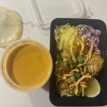 AROI Thai - Khao Soi - Thai Near Me - La Jolla, California AROI Thai - Khao Soi - Thai Near Me - La Jolla, California