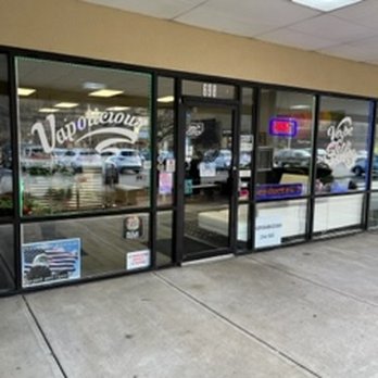 Vapolicious - Entrance - Vape Shops Near Me - Lawrenceburg, Indiana Vapolicious - Entrance - Vape Shops Near Me - Lawrenceburg, Indiana