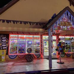 Gretel’s Candy House
