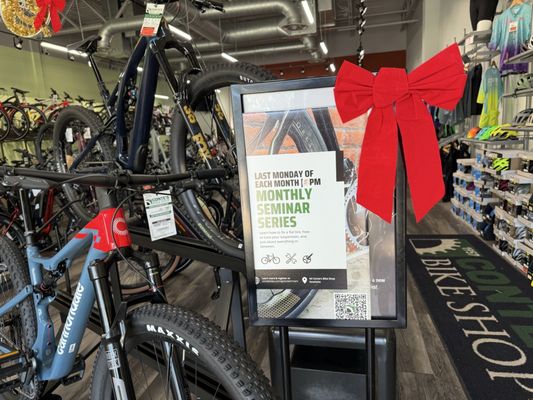 Conte's Bike Shop by null