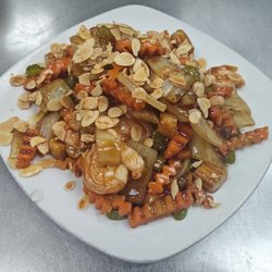 China Wok - Fresh Jumbo Shrimp with Almond Ding