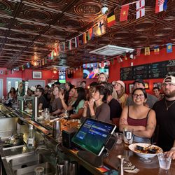 Kelly's Sports Bar